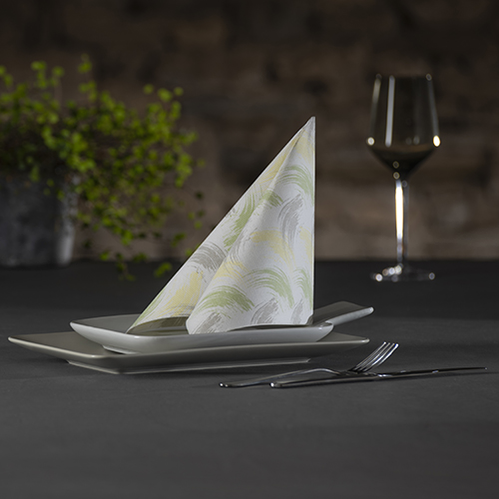 PAPSTAR Servietten ROYAL Collection 1/4-Falz 40 cm x 40 cm limonengrün Br