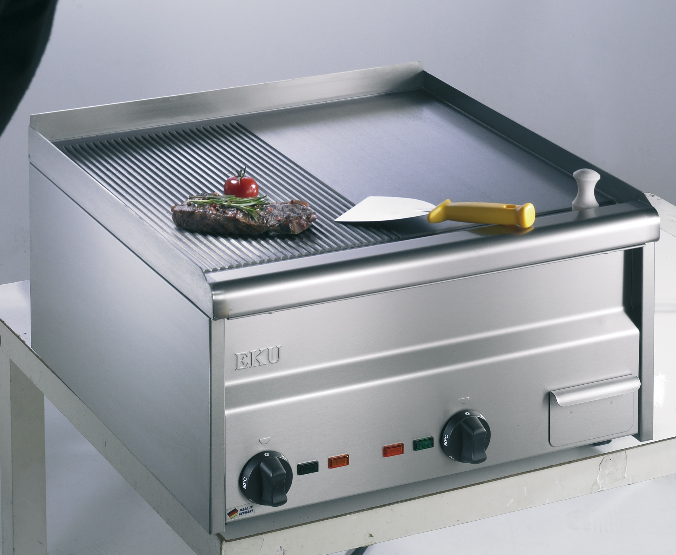 EKU Snackline Elektro-Grillplatte  GRE-60R 1/2 glatt, 1/2 gerillt